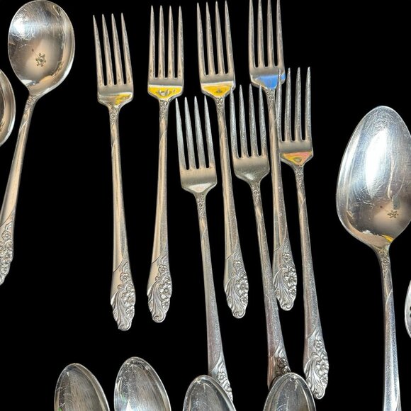 Oneida Community EVENING STAR Silverware Flatware 42 piece set Silver-plat 1950s - Picture 4 of 10